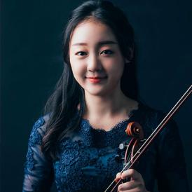 Kelly Huang